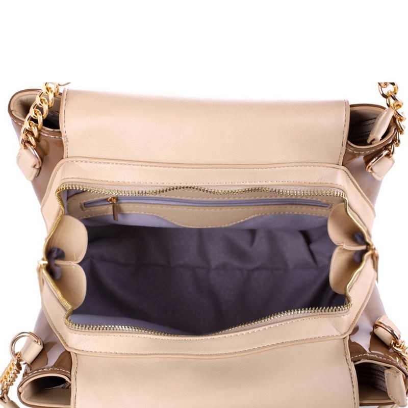 shoulder purses with compartments